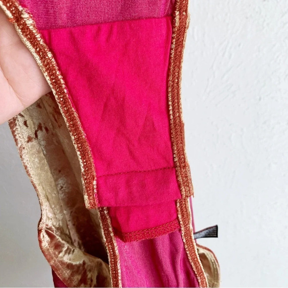 UO Out From Under Everly Crushed Velvet Off-The-Shoulder Bodysuit Medium - Picture 7 of 7